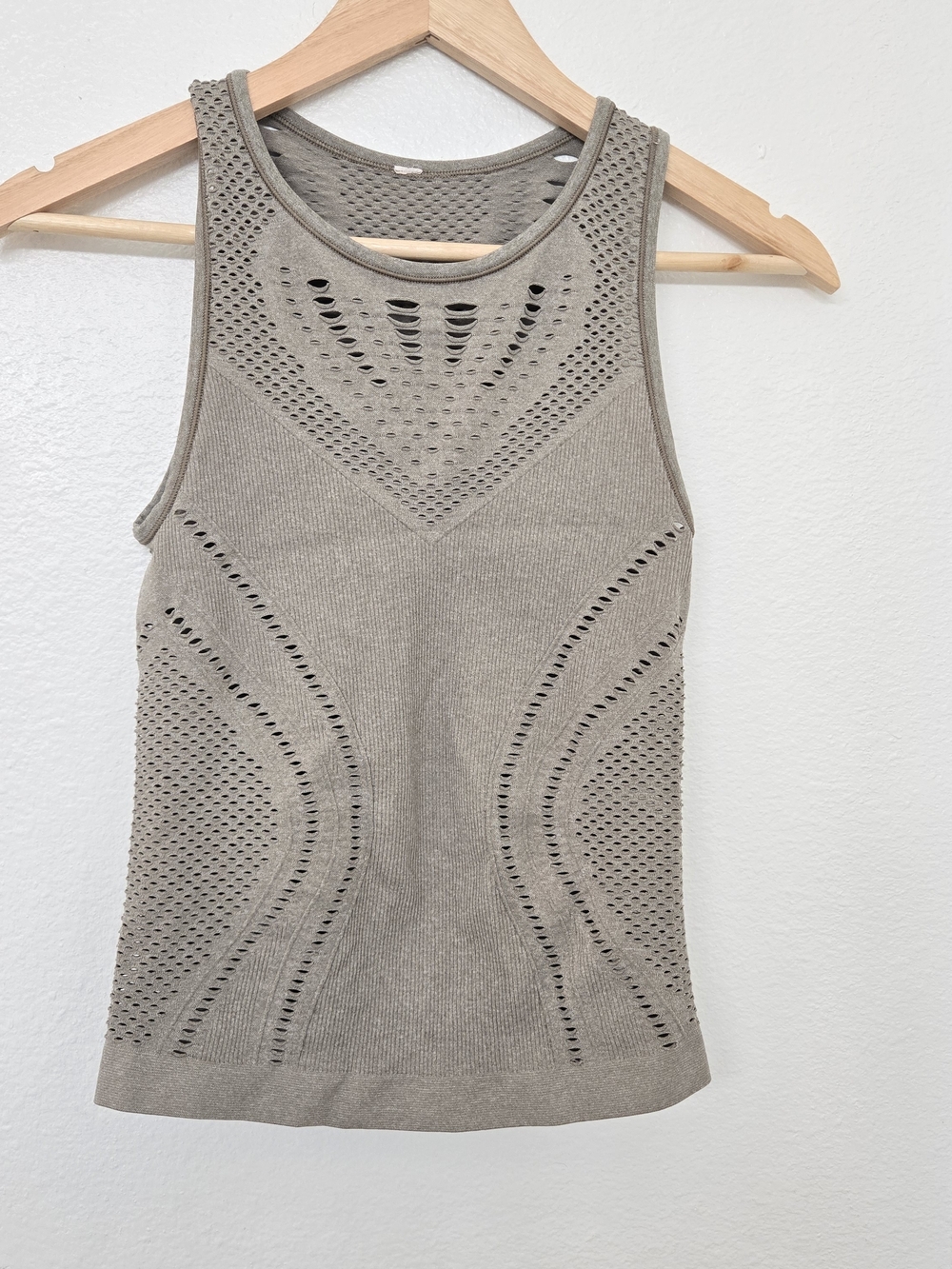 ALO Yoga Taupe Knit Perforated Tank Top